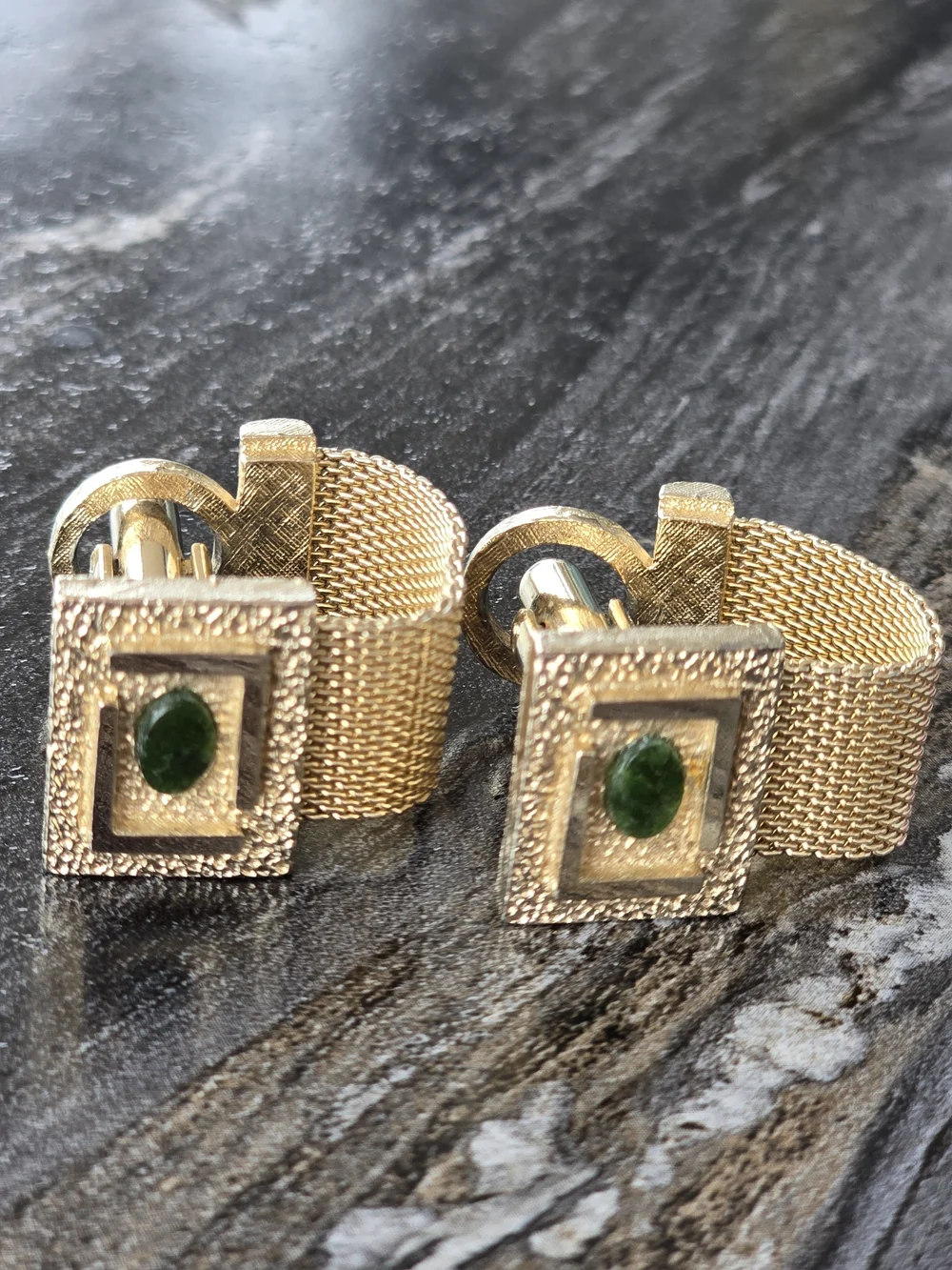 Gold Tone Mens Cuff Links w/ Green Oval Cabochons Gemstones